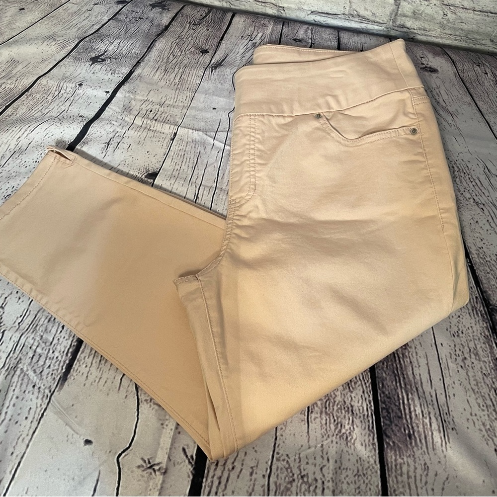 Stitch Star Women’s Capri Size XL. Blush pink.